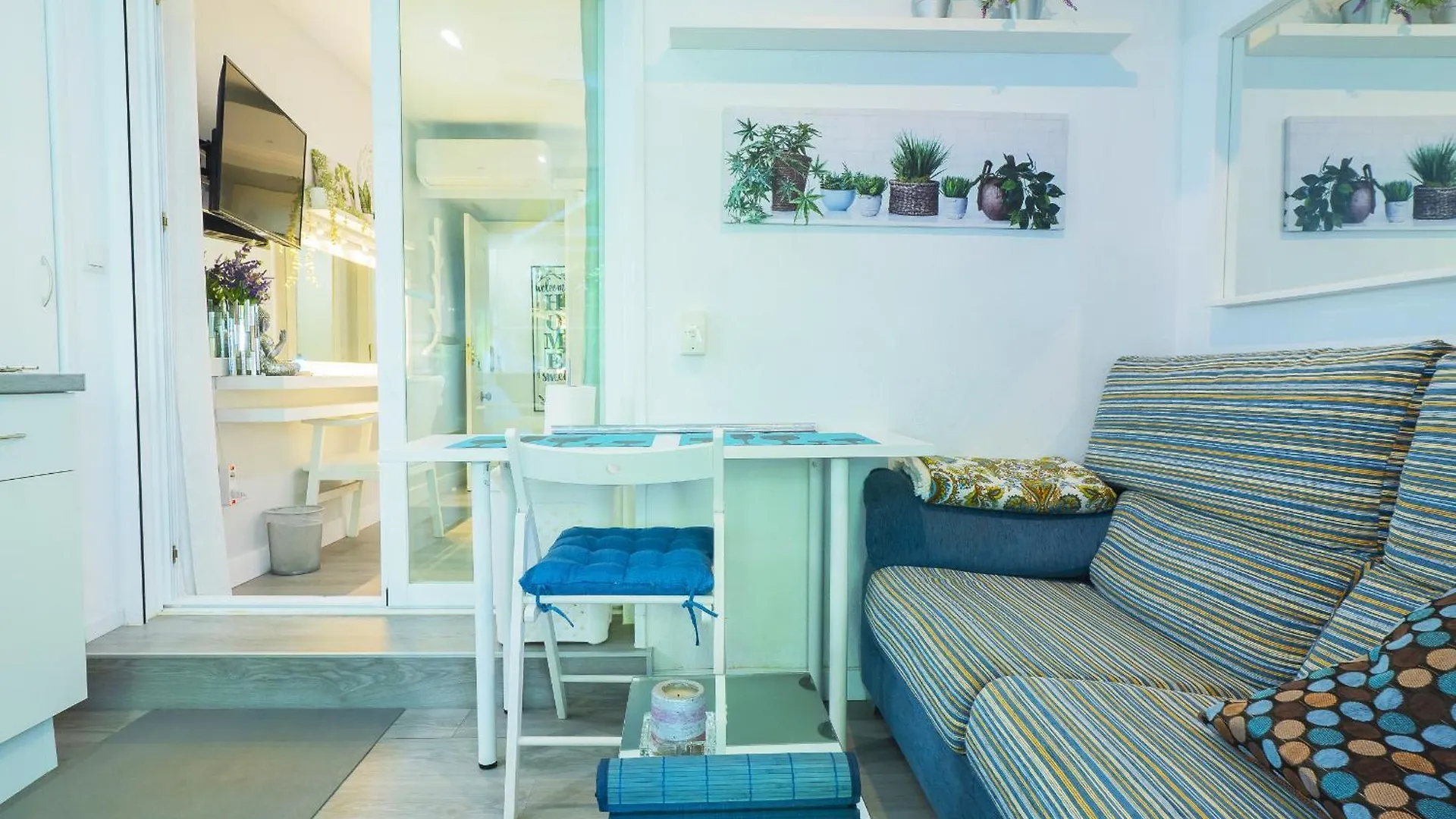 Cubo'S Poseidon Apartment 3 & Pool Benalmádena Vendégház